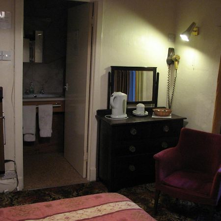 Lancaster Hotel Оубън Екстериор снимка